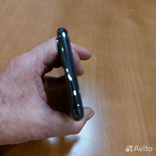 iPhone Xs, 256 ГБ