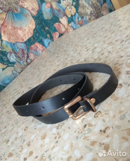 Продаю женские ремешки