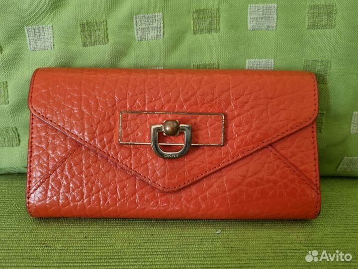 Кошелек женский dkny