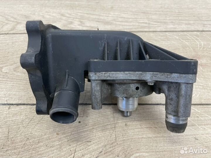 Помпа охлаждающей жидкости Vw Touareg 7P 2010-2018