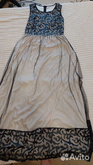 Вечернее платье