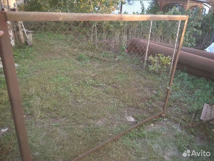 Забор- сетка,столбы,профиль перекрытия