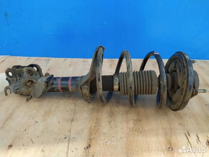 Амортизатор передний правый Mitsubishi Lancer 10