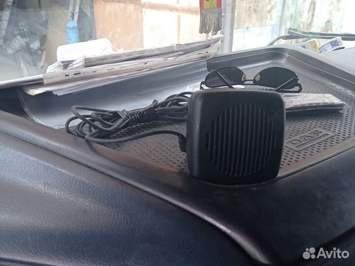 Автомобильный телефон nokia