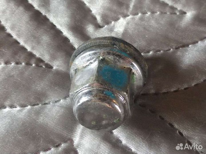 Гайки колесные