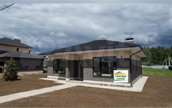 Коттедж 128 м² на участке 7 сот.