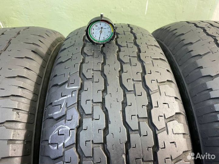 Bridgestone Dueler H/T D689 265/70 R16