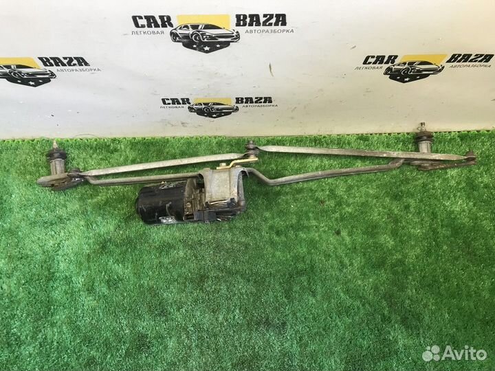 Трапеция стеклоочистителей с моторчиком