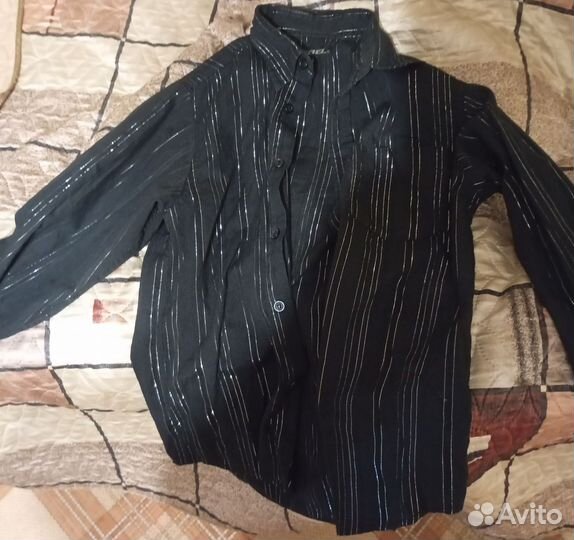 Рубашка чёрная праздничная, брюки черные