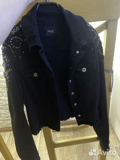 Джинсовая куртка dishe