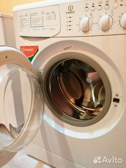 Стиральная машина на запчасти indesit
