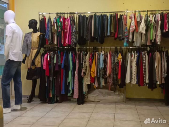 Секонд хенд магазин