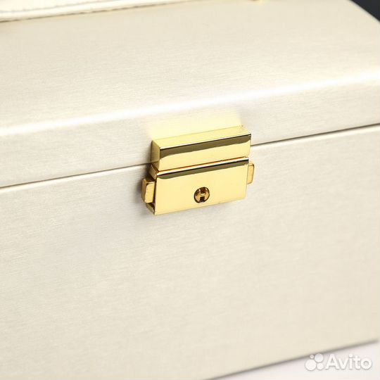 Шкатулка кожзам для украшений 'Жемчужный молочный'