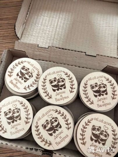Магниты свадебные деревянные