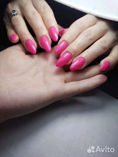 Маникюр и наращивание ногтей