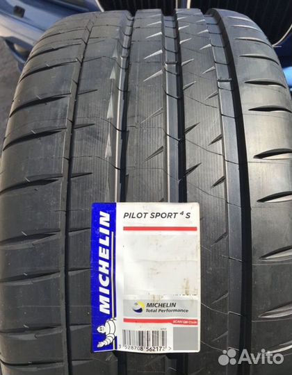 Michelin Pilot Sport 4 S 245/45 R20 103Y