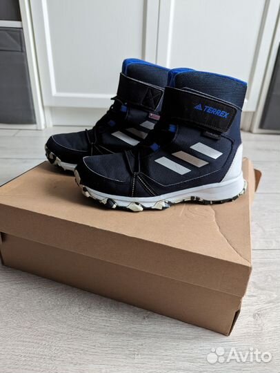 Ботинки зимние Adidas для мальчика 35