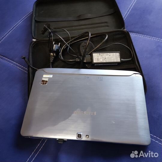 Планшет Samsung