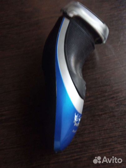 Электробритва philips