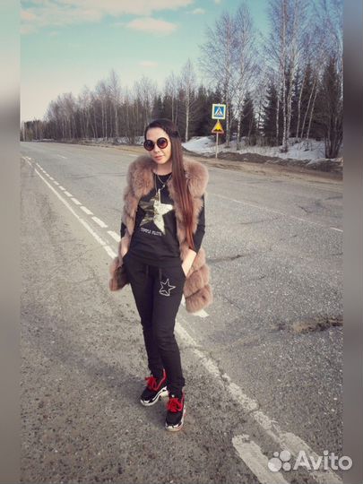 Жилетка меховая женская 44
