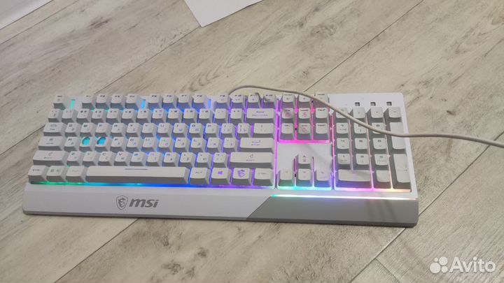 Игровая клавиатура с подсветкой MSI vigor GK30