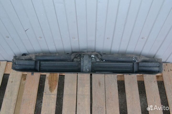 Жалюзи нижние с дефектом BMW X5 G05 2018-2024 г.в