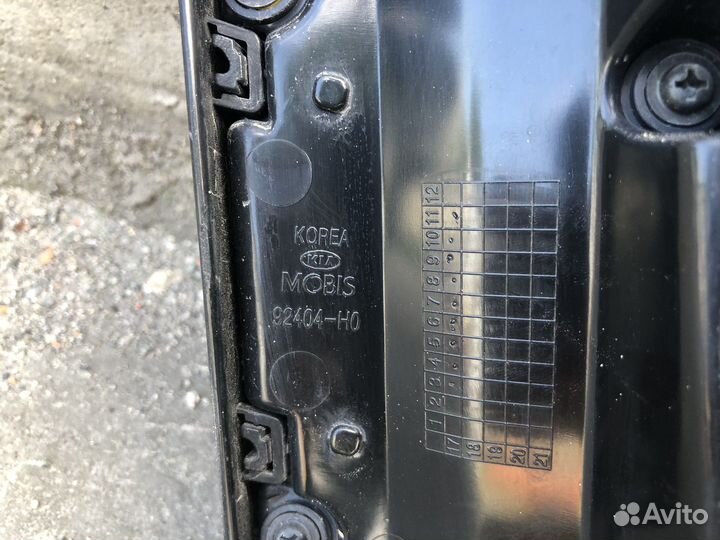 Фонарь правый внутренний Киа Рио 4