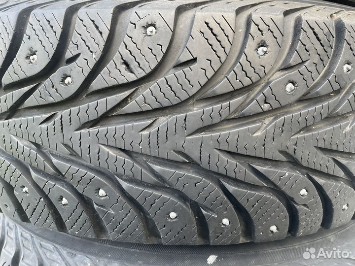 R14 Yokohama IceGuard Stud IG65 185/70, PCD 4x100 DIA 60