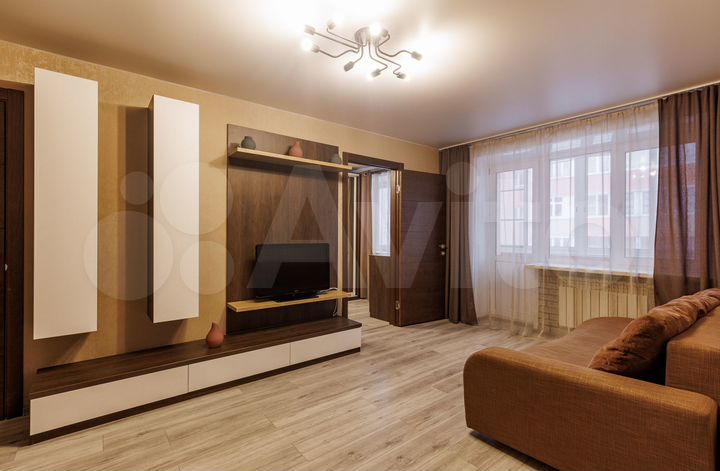 2-к. квартира, 43 м², 3/5 эт.