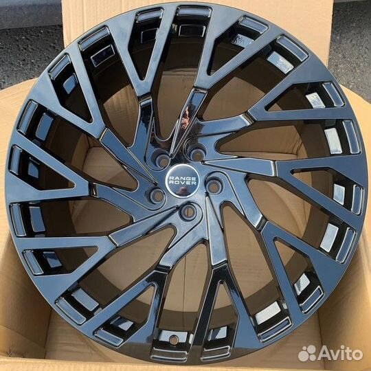 Диски для Audi Q7 4M R22