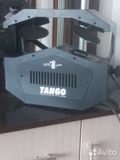 Световой прибор tango