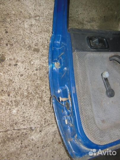 Дверь задняя правая Ford Escort