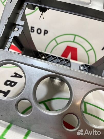 Накладка на магнитолу Ford Fusion CBK 1.6L