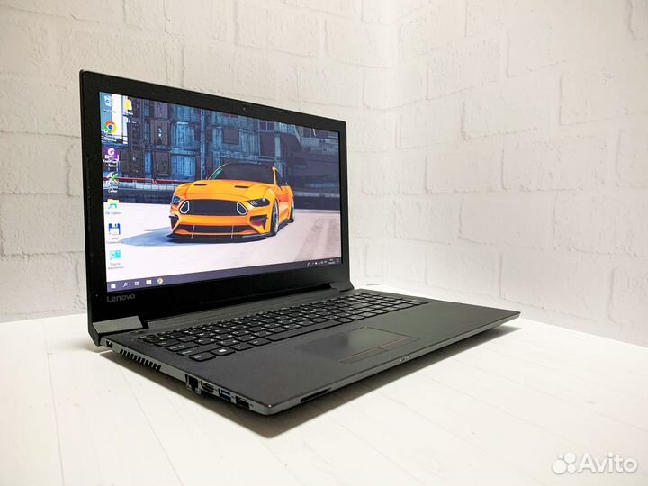 Ноутбук Lenovo i5/8Gb/SSD/2 видеокарты