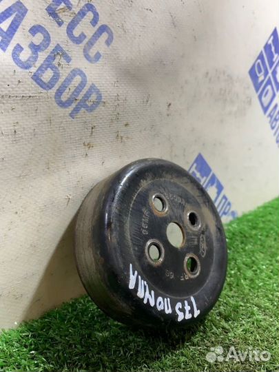 Шкив помпы Ford Focus 2 хэтчбек 1.6 hwdb 2006