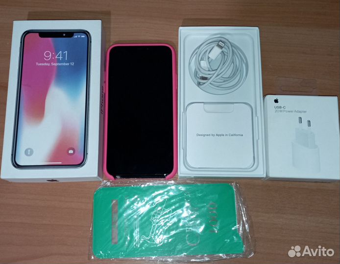iPhone X, 256 ГБ