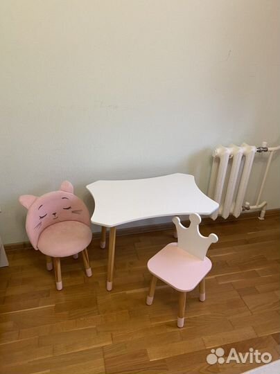 Детский стол со стульчиками