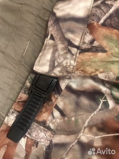 Брюки на охоту, велюр.Сбоку по всей длине замки