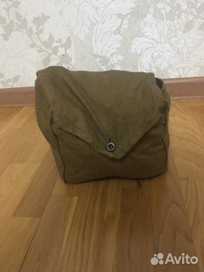 Противогаз, лопата, сумка