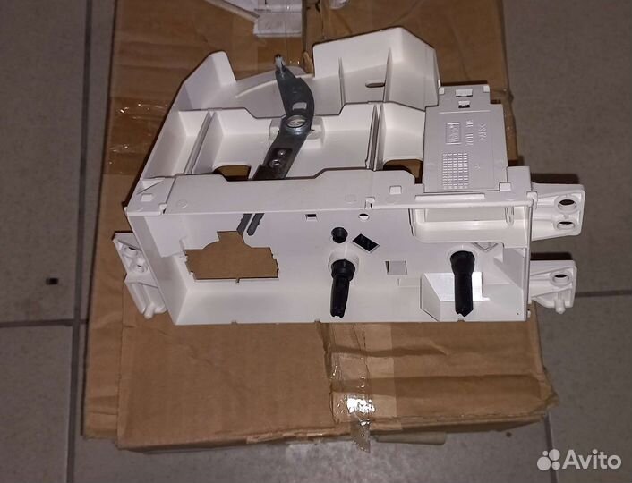 Блок управления кондиционером Toyota Avensis