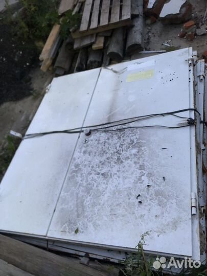 Металлическая дверь бу 175 210