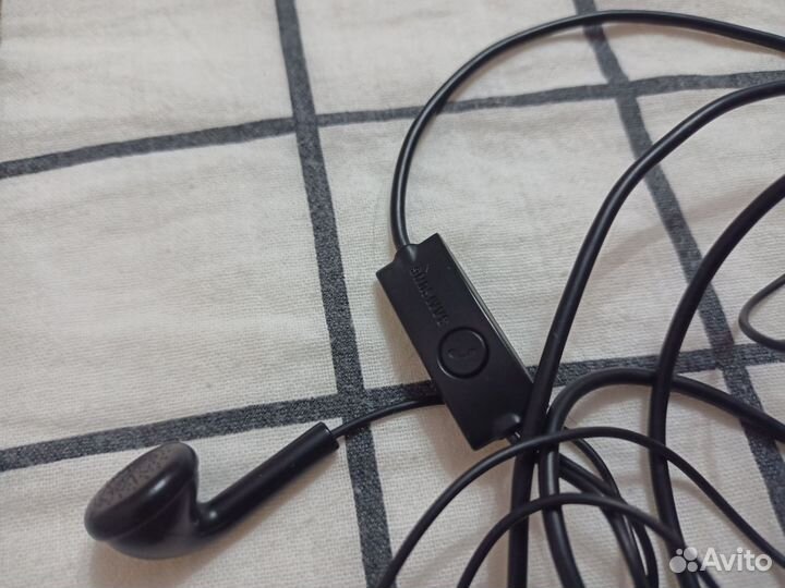 Наушники samsung