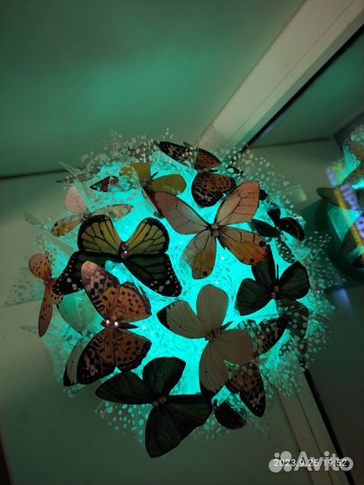 Букет из бабочек в коробке