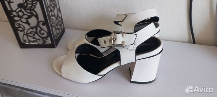 Босоножки женские 37 размер