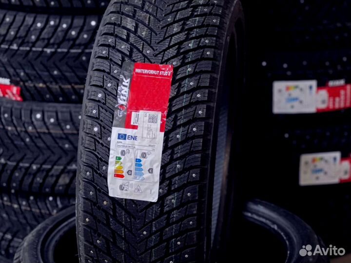 iLink Wintervorhut Stud II 275/40 R21 и 315/35 R21 97F