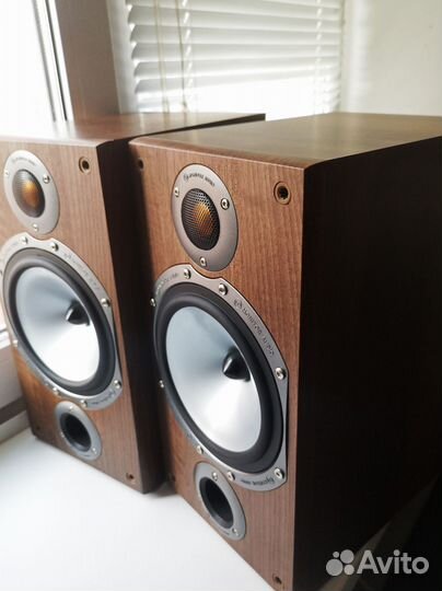 Комплект домашней Hi-Fi акустики