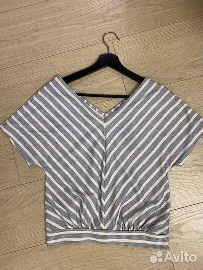 Футболка reserved