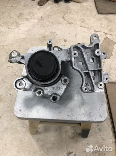 Подушка двиг. левая Renault Koleos/ Nissan X-Trail