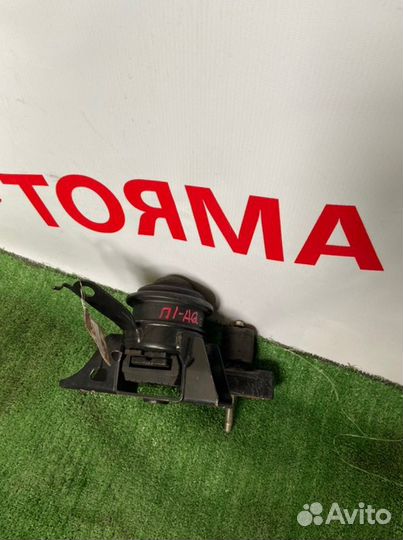 Подушка двигателя правая Toyota Prius C NHP10