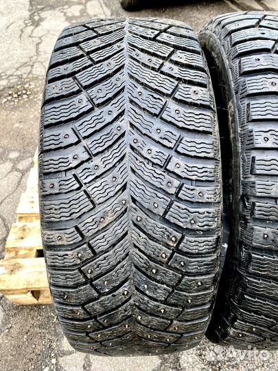 Michelin X-Ice North 4 225/45 R18 95T